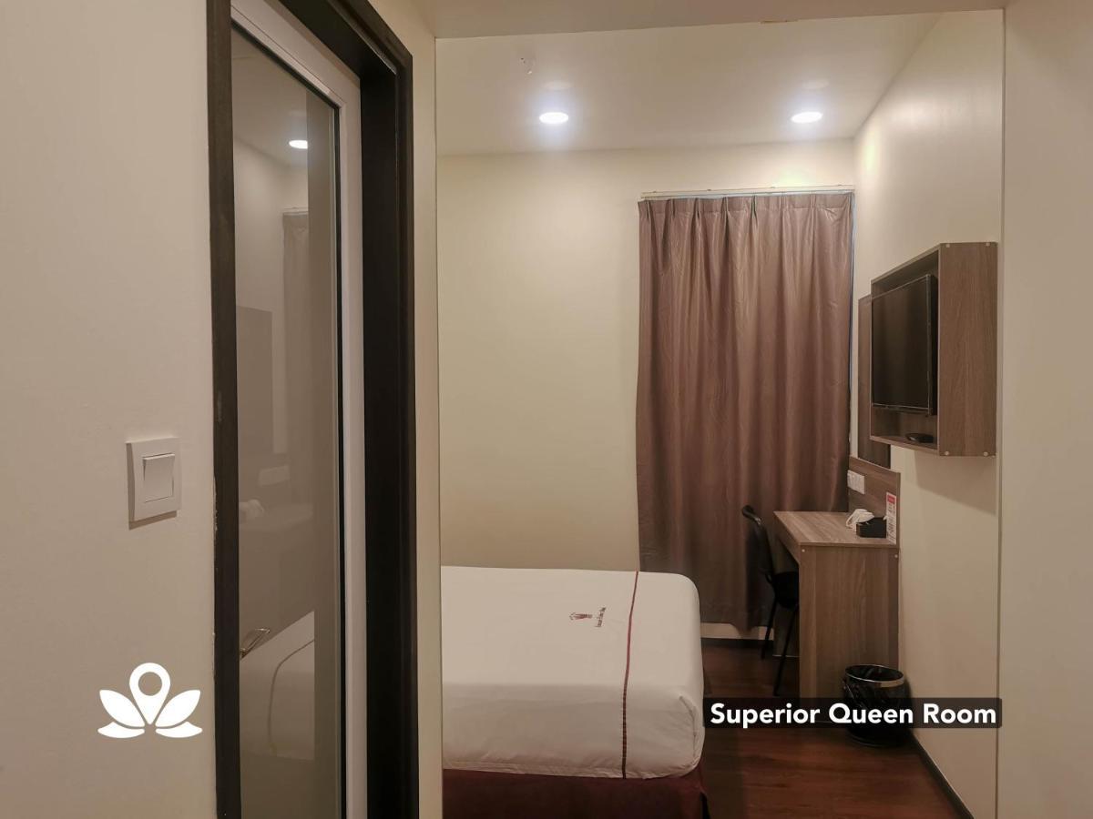 בינטולו Zen Rooms Ambassador Residence מראה חיצוני תמונה